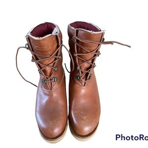 Vintage Gortex weatherproof leather boots size 5 (adult)